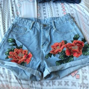 Embroidered high waisted denim shorts